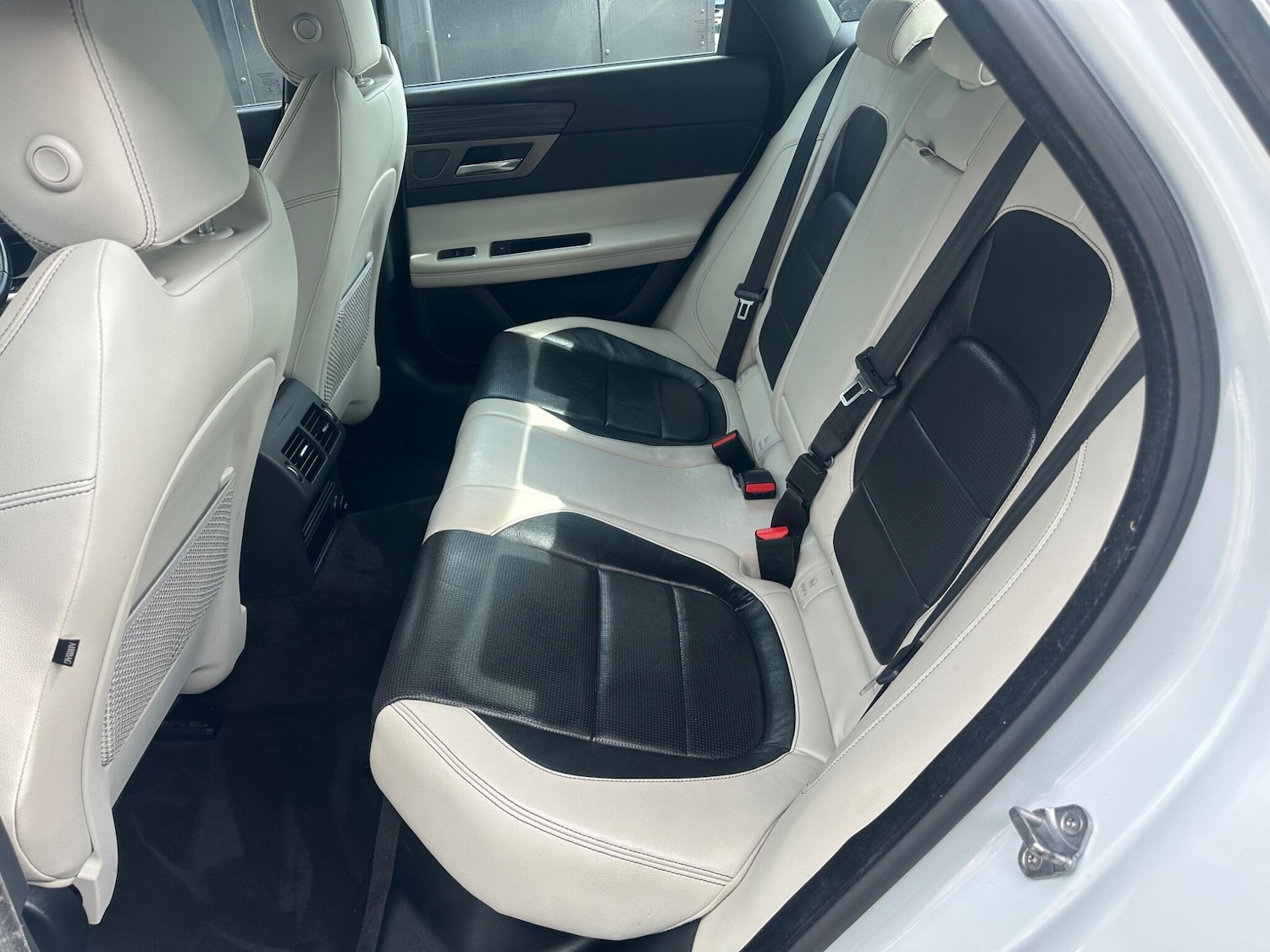 Used Jaguar XF 2016 for sale - 78141406: Photo 18