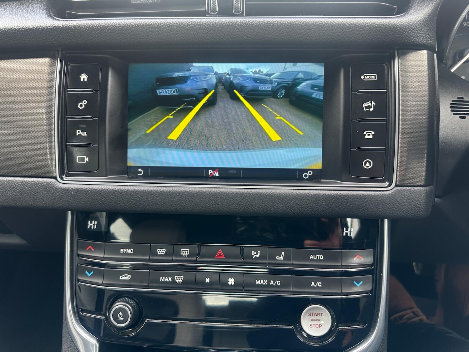 Used Jaguar XF 2016 for sale - 78141406: Photo 26