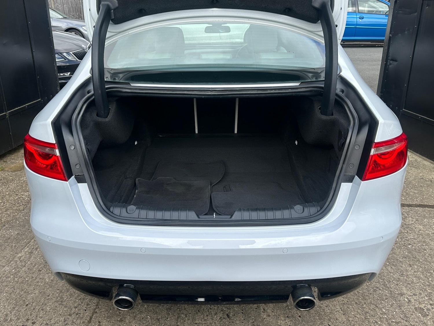 Used Jaguar XF 2016 for sale - 78141406: Photo 30