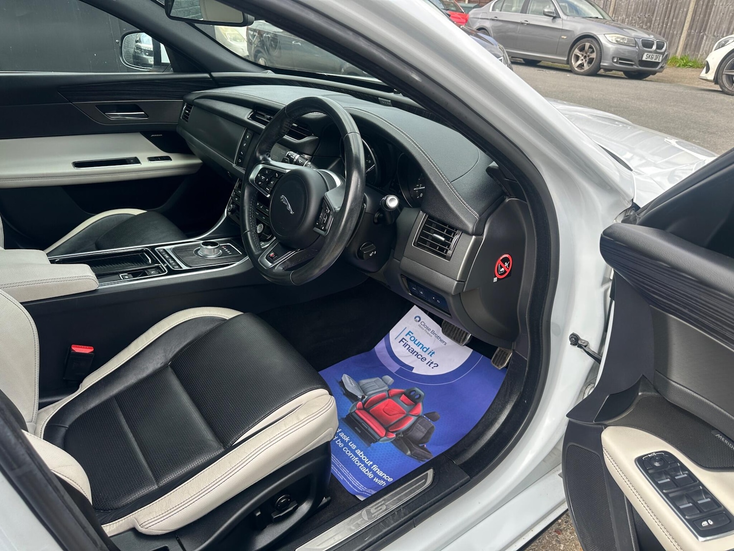 Used Jaguar XF 2016 for sale - 78141406: Photo 41