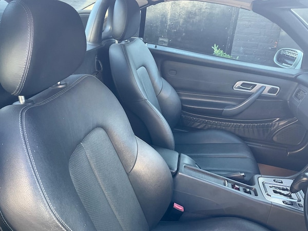 Used Mercedes-Benz SLK 2004 for sale - 74828884: Photo 37