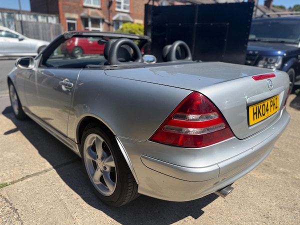 Used Mercedes-Benz SLK 2004 for sale - 74828884: Photo 75