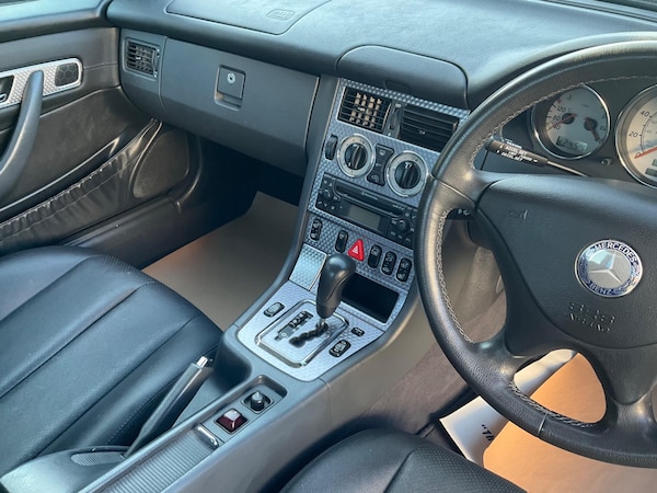 Used Mercedes-Benz SLK 2004 for sale - 74828884: Photo 9