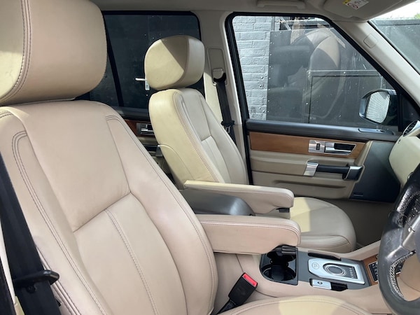 Used Land Rover Discovery 4 2016 for sale - 75378225: Photo 67
