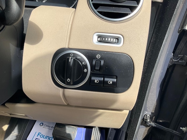 Used Land Rover Discovery 4 2016 for sale - 75378225: Photo 76