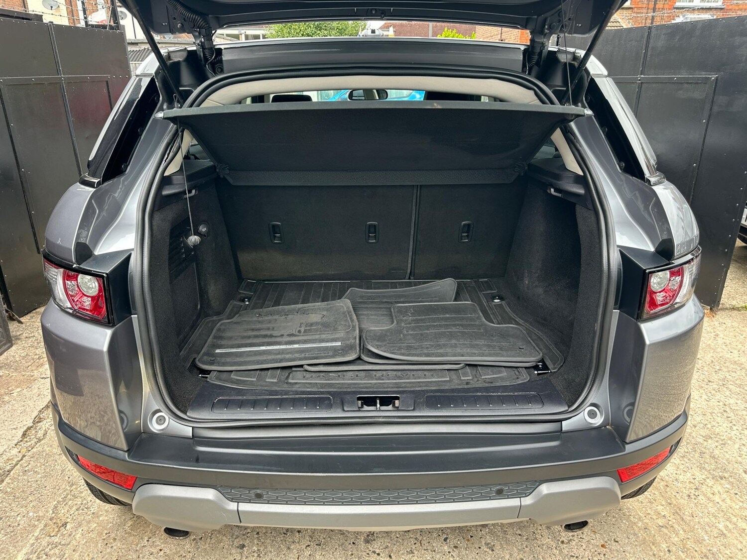 Vehicle 31