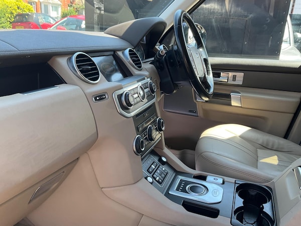 Used Land Rover Discovery 4 2016 for sale - 74690776: Photo 13