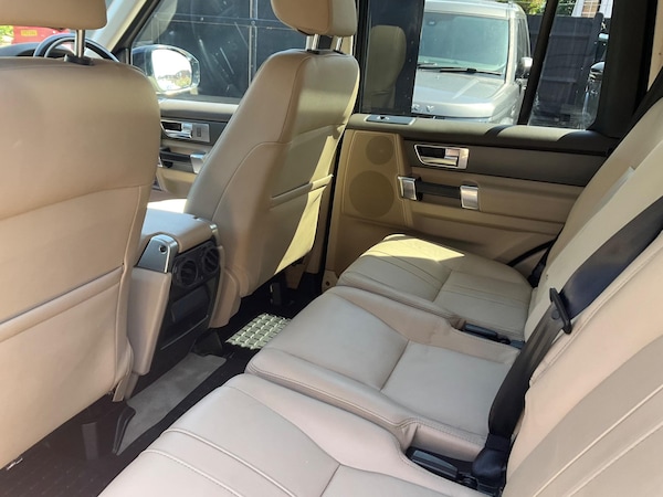 Used Land Rover Discovery 4 2016 for sale - 74690776: Photo 15