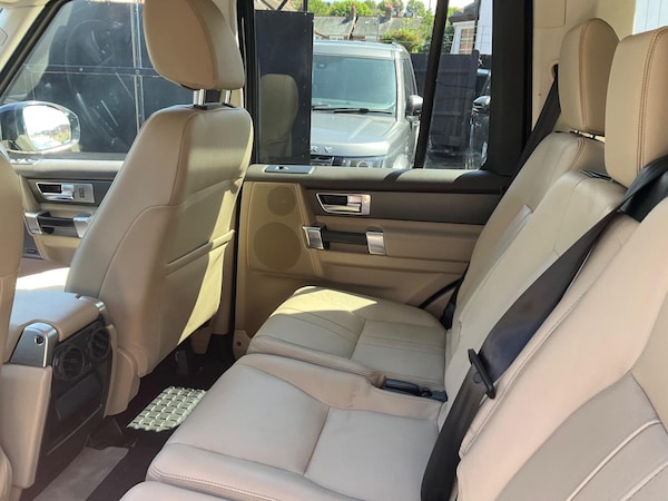 Used Land Rover Discovery 4 2016 for sale - 74690776: Photo 16