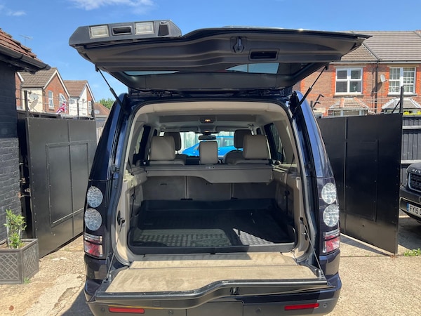 Used Land Rover Discovery 4 2016 for sale - 74690776: Photo 29