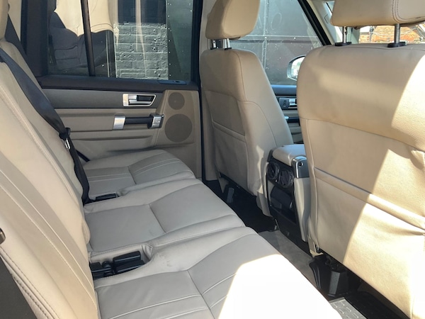 Used Land Rover Discovery 4 2016 for sale - 74690776: Photo 33