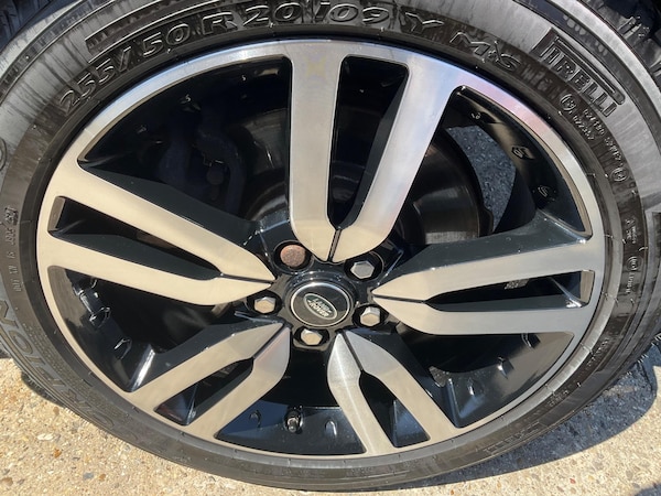 Used Land Rover Discovery 4 2016 for sale - 74690776: Photo 37
