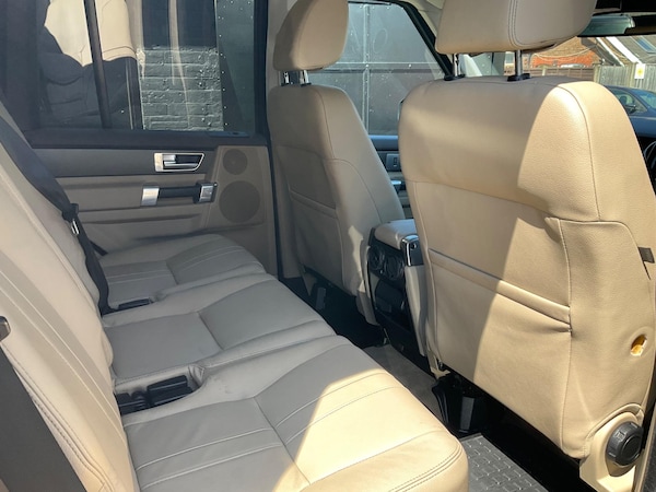 Used Land Rover Discovery 4 2016 for sale - 74690776: Photo 38