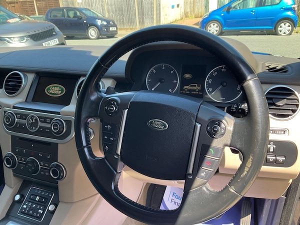 Used Land Rover Discovery 4 2016 for sale - 74690776: Photo 44