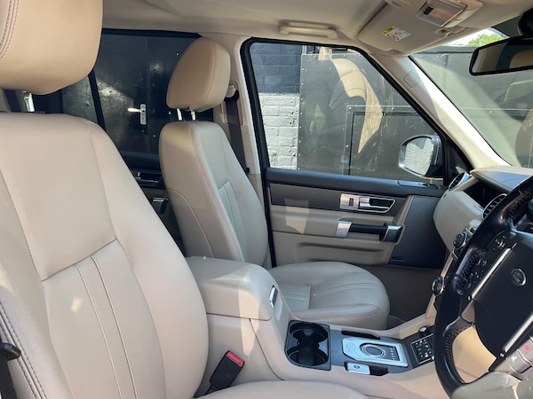 Used Land Rover Discovery 4 2016 for sale - 74690776: Photo 46