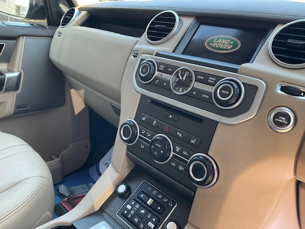 Used Land Rover Discovery 4 2016 for sale - 74690776: Photo 48