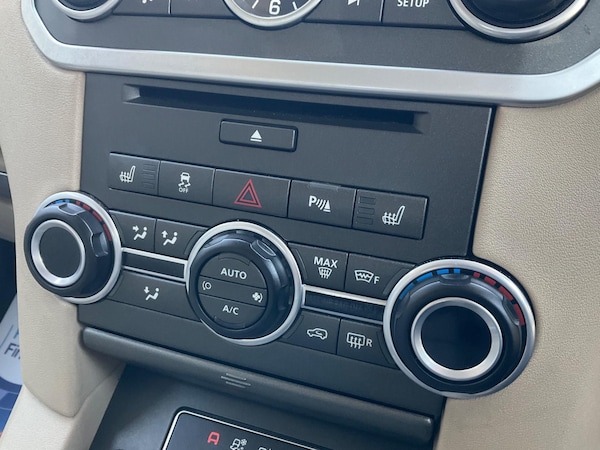 Used Land Rover Discovery 4 2016 for sale - 74690776: Photo 57