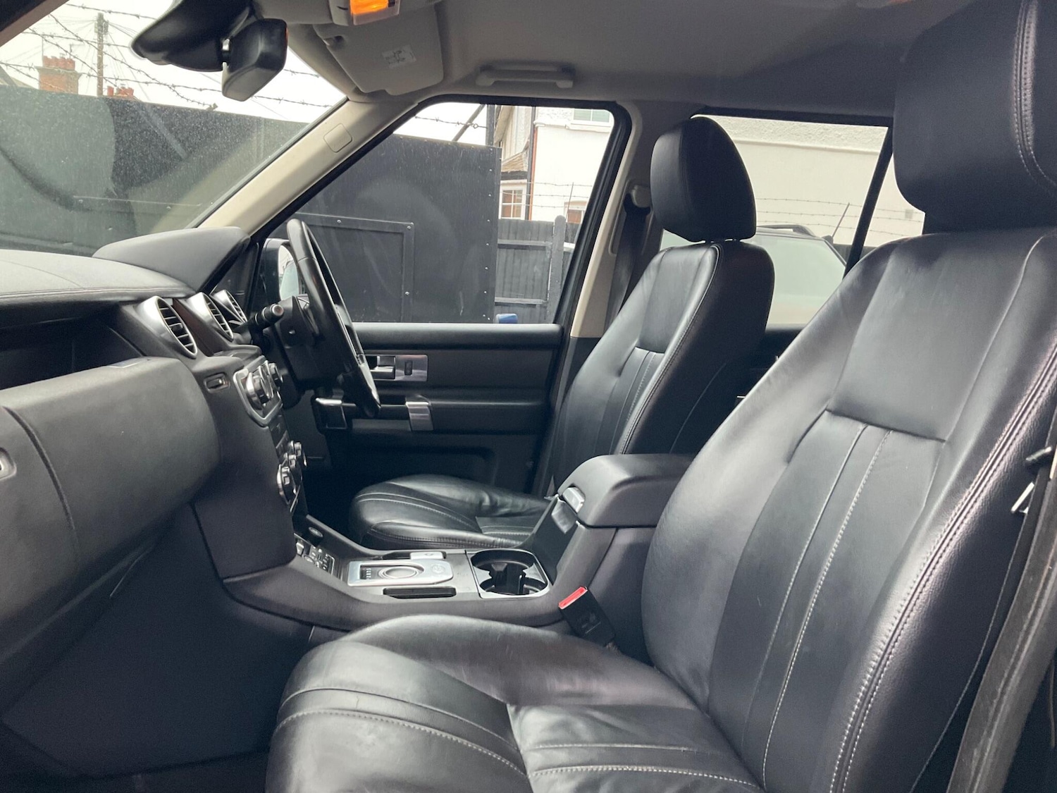 Used Land Rover Discovery 4 2015 for sale - 75781452: Photo 13