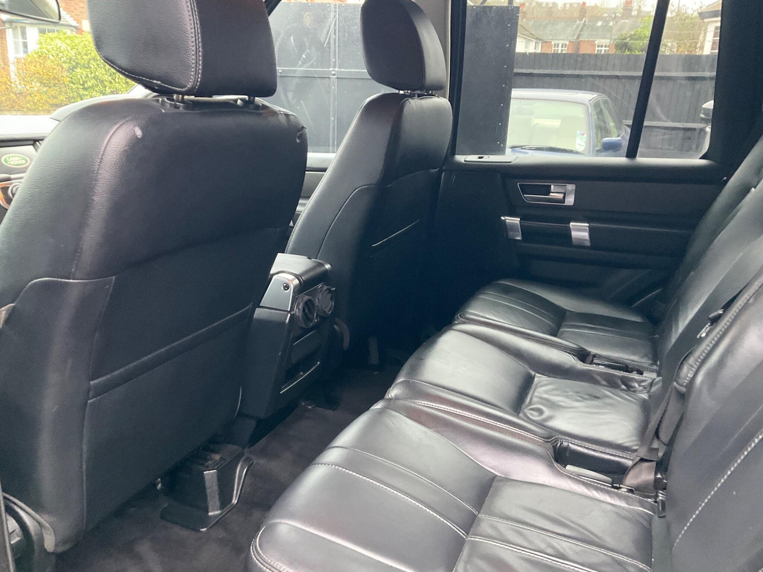 Used Land Rover Discovery 4 2015 for sale - 75781452: Photo 28