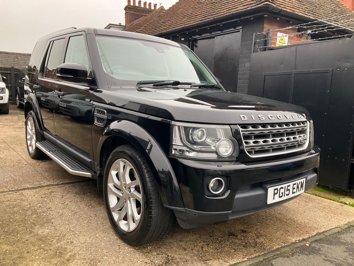 Used Land Rover Discovery 4 2015 for sale - 75781452: Photo 29