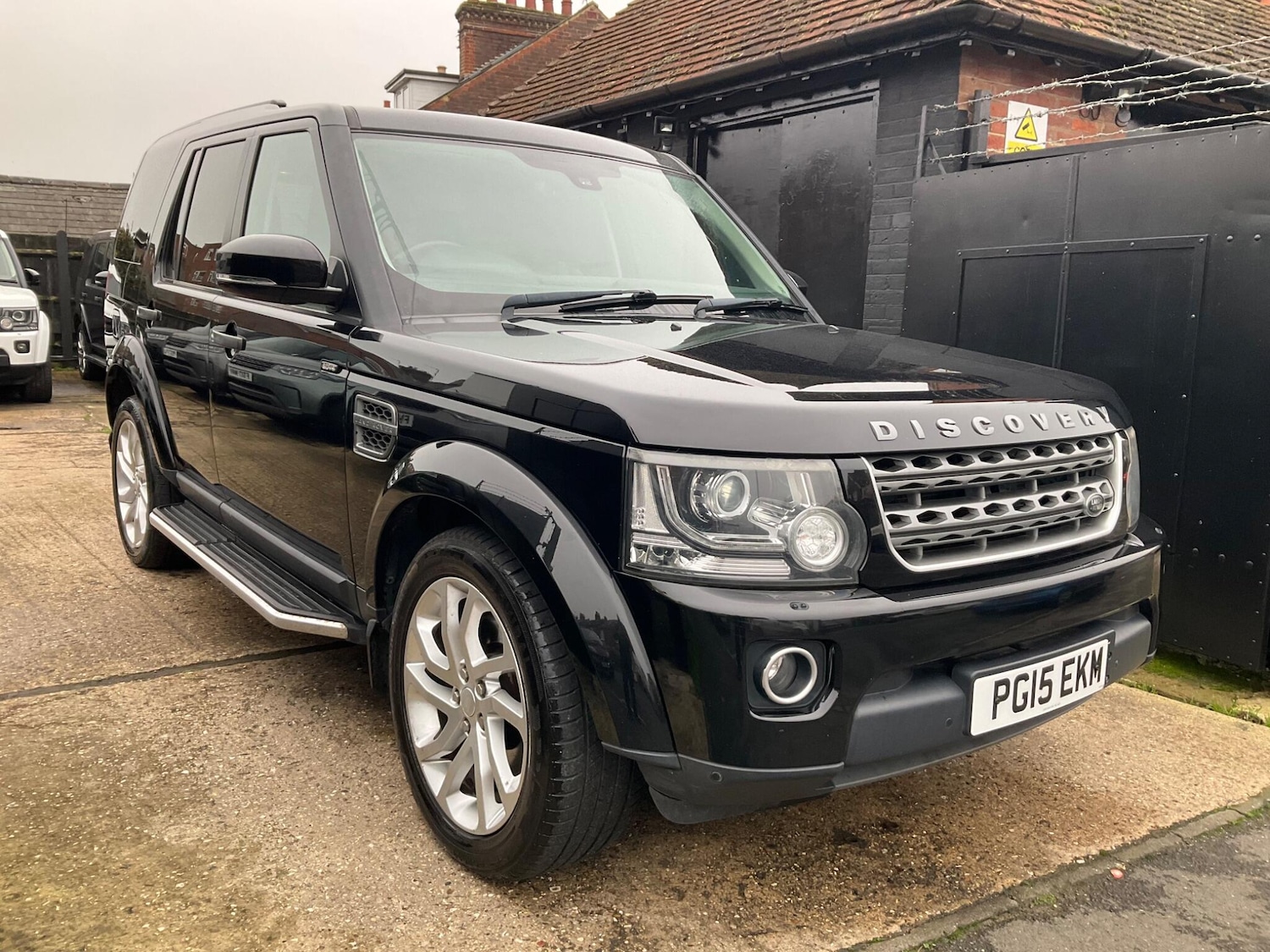 Used Land Rover Discovery 4 2015 for sale - 75781452: Photo 34