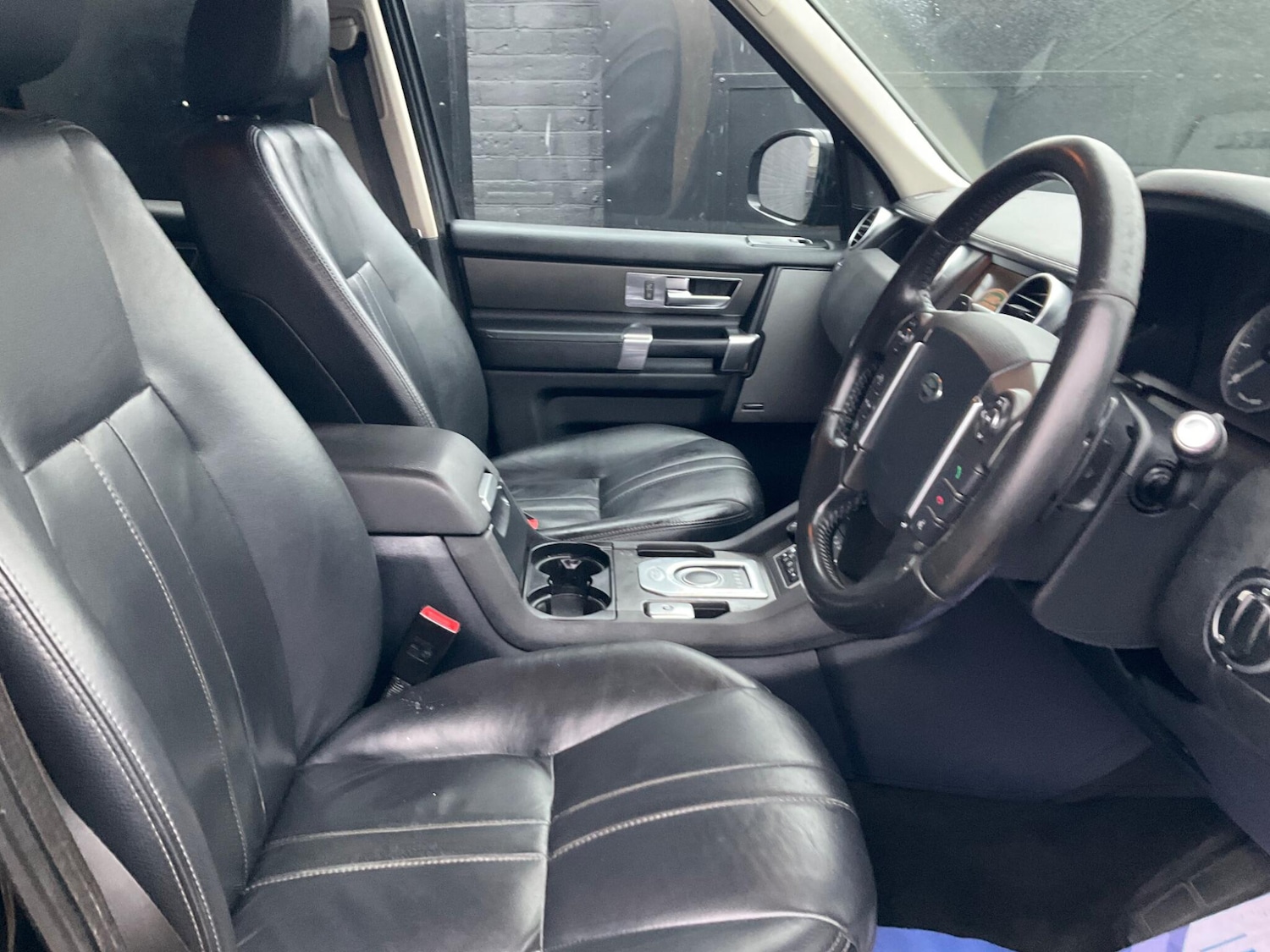 Used Land Rover Discovery 4 2015 for sale - 75781452: Photo 47