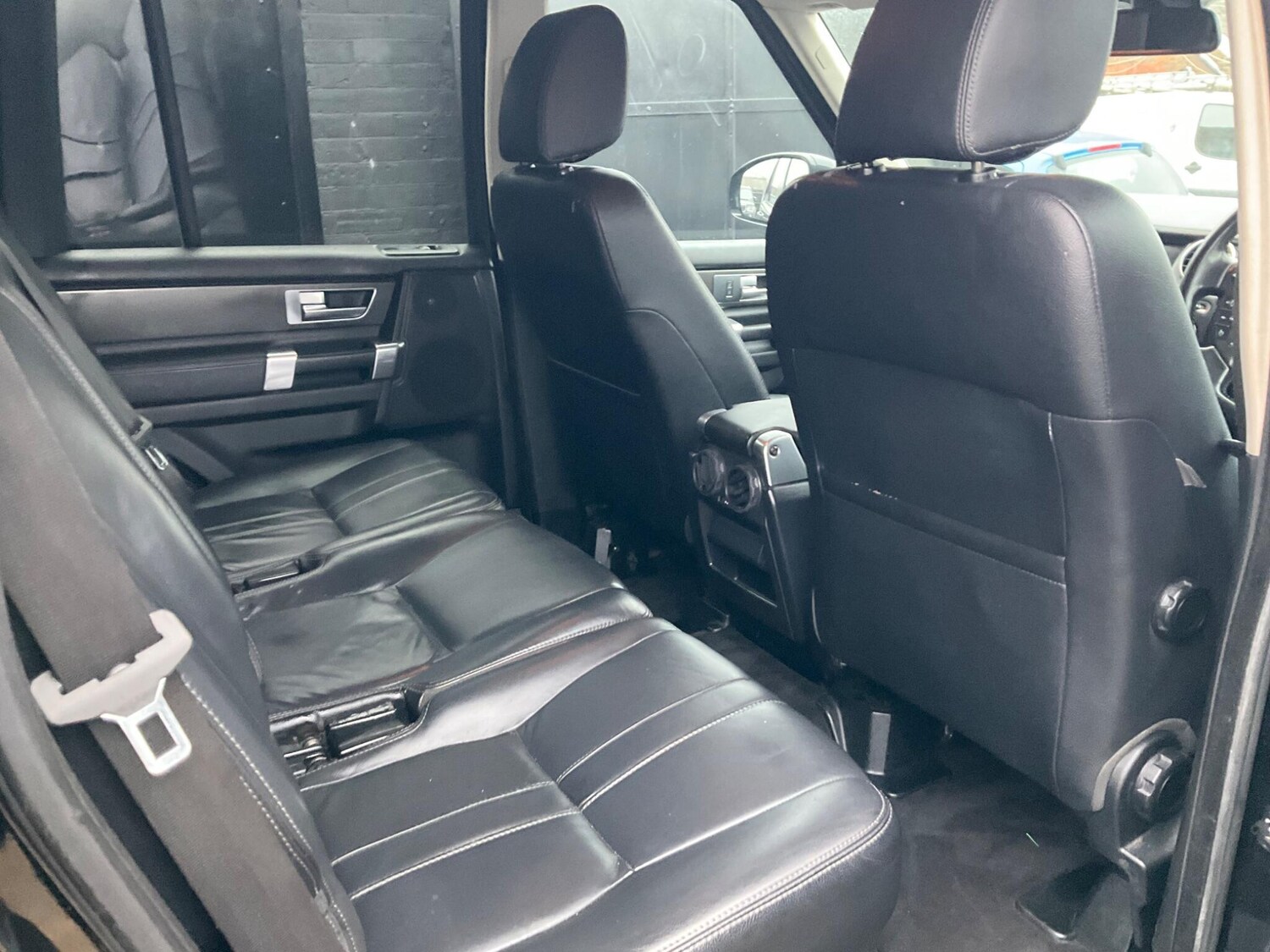 Used Land Rover Discovery 4 2015 for sale - 75781452: Photo 51