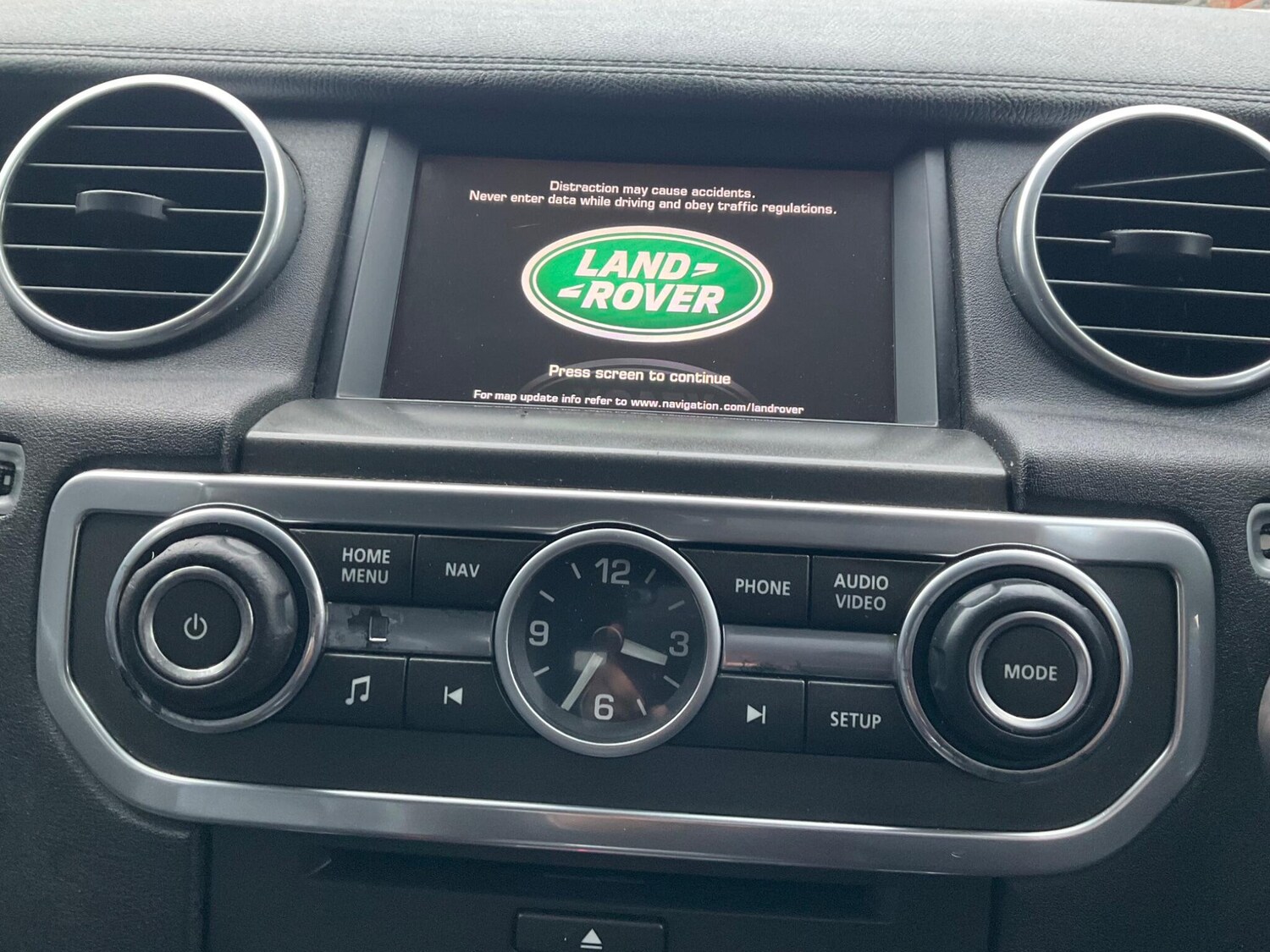 Used Land Rover Discovery 4 2015 for sale - 75781452: Photo 56