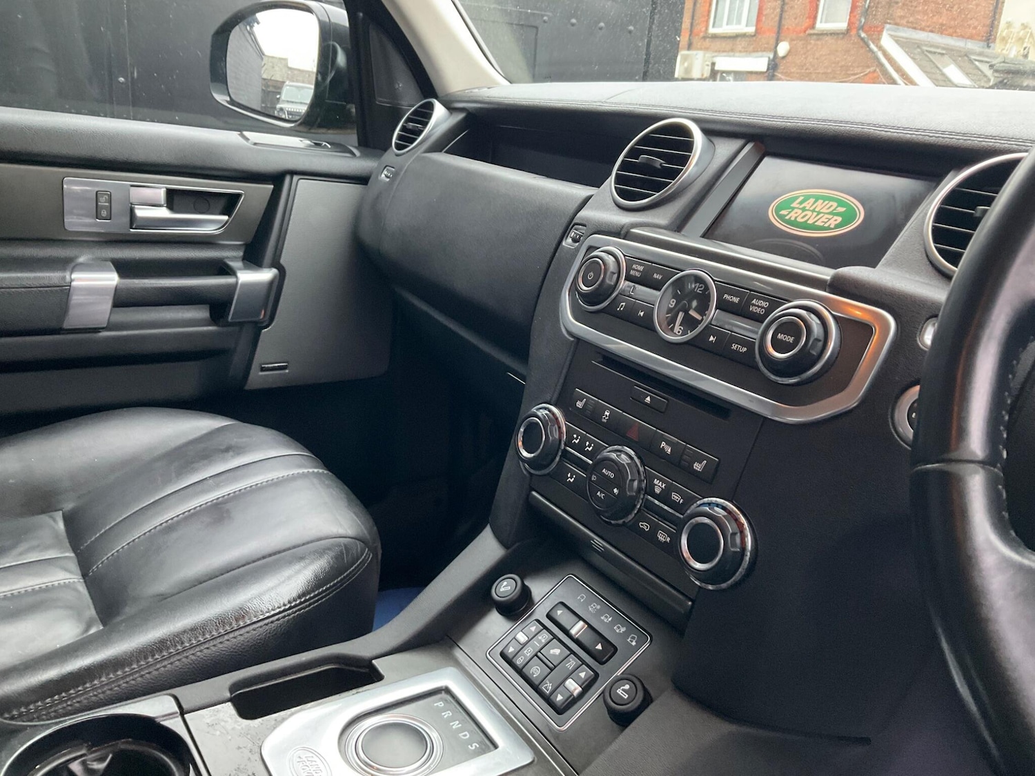 Used Land Rover Discovery 4 2015 for sale - 75781452: Photo 61