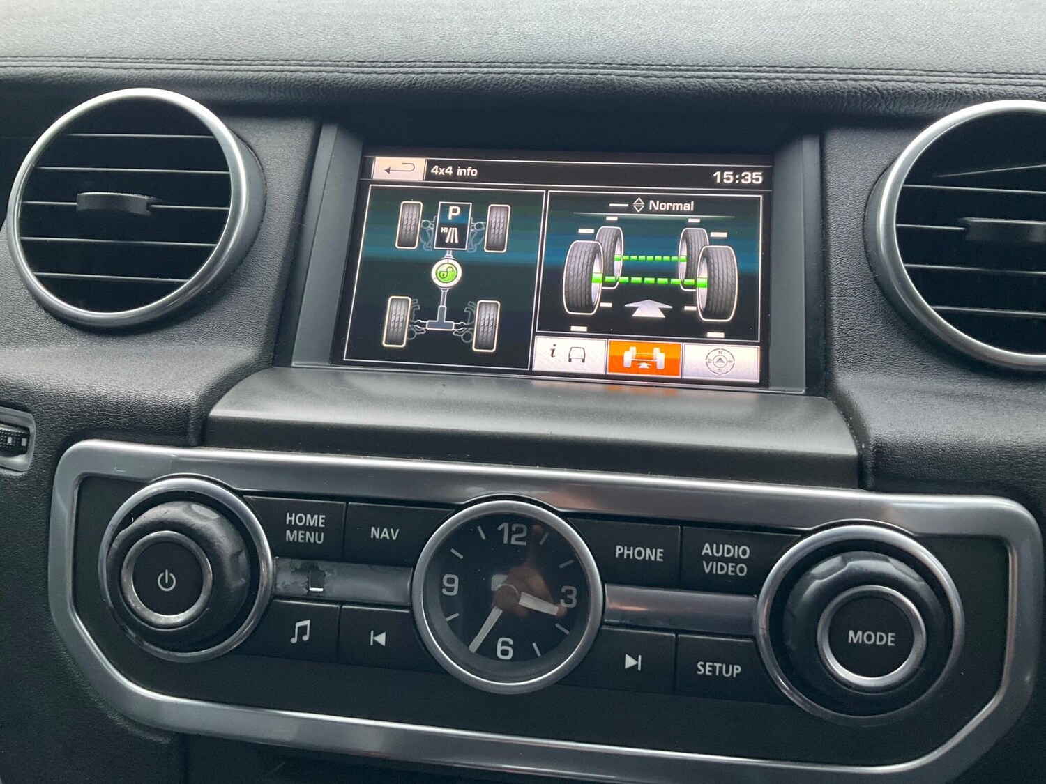 Used Land Rover Discovery 4 2015 for sale - 75781452: Photo 64