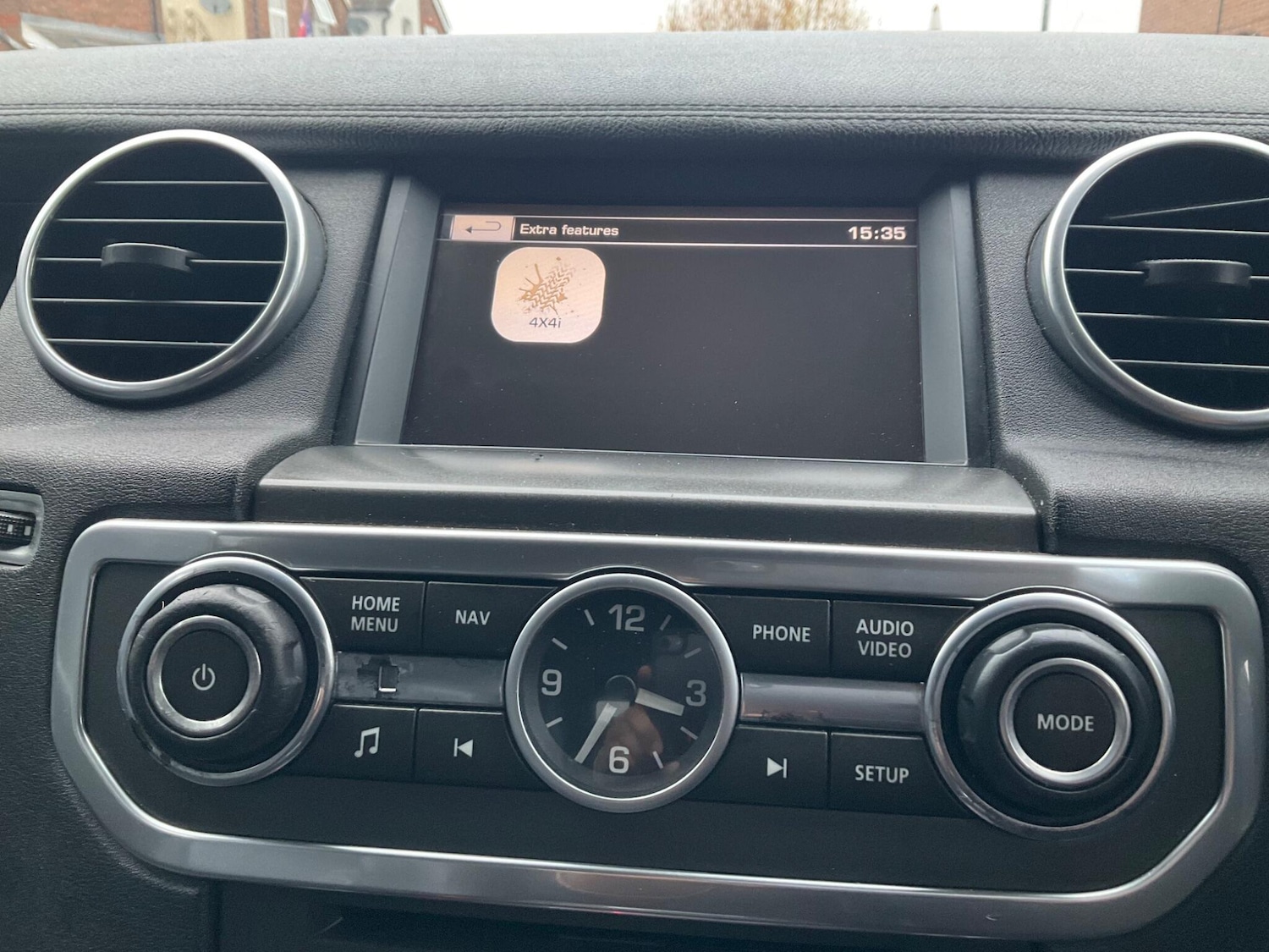 Used Land Rover Discovery 4 2015 for sale - 75781452: Photo 68