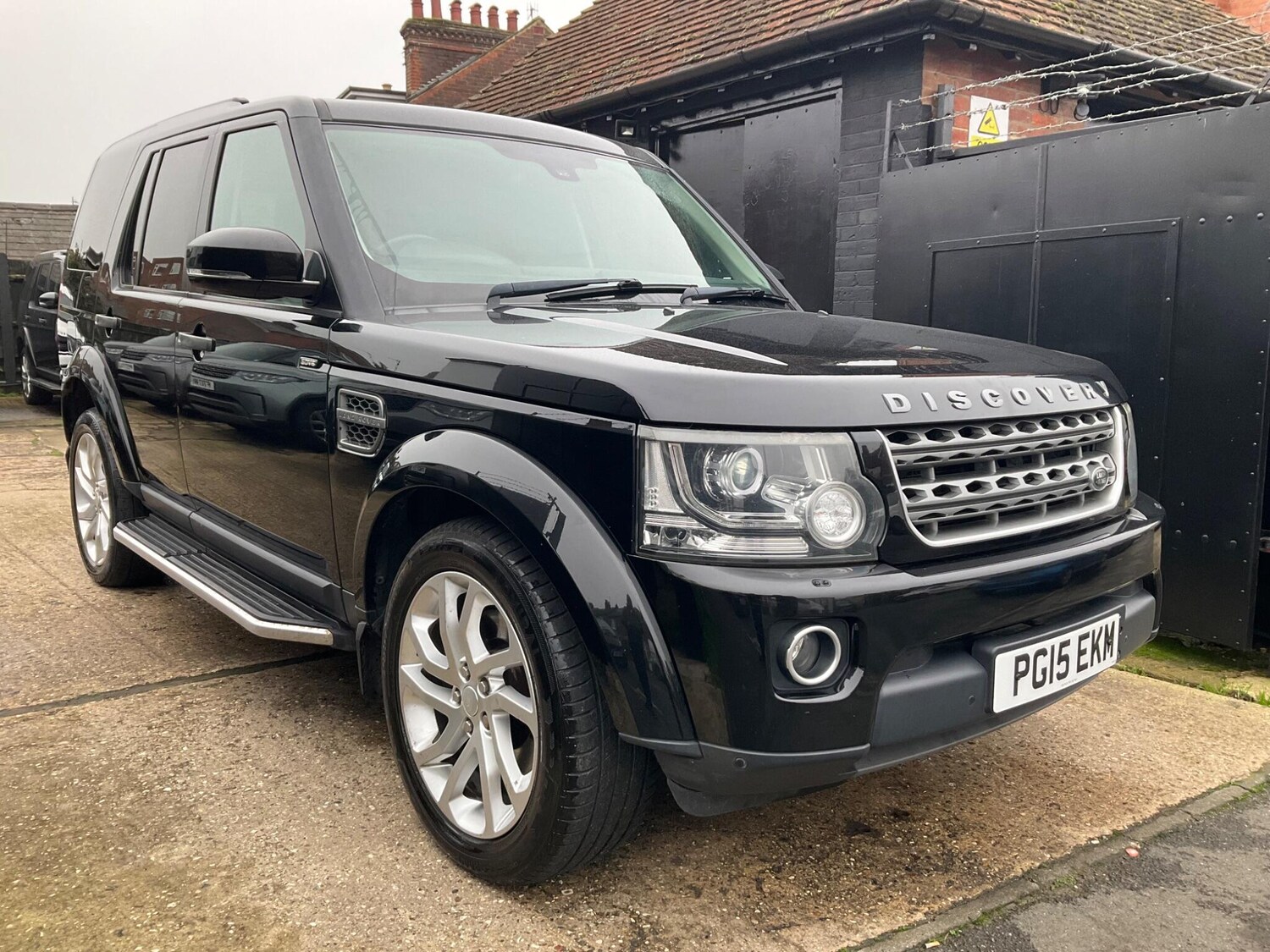 Used Land Rover Discovery 4 2015 for sale - 75781452: Photo 70