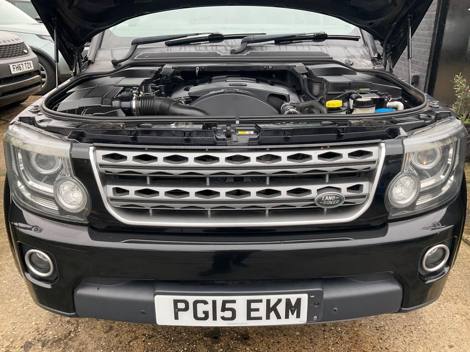 Used Land Rover Discovery 4 2015 for sale - 75781452: Photo 75