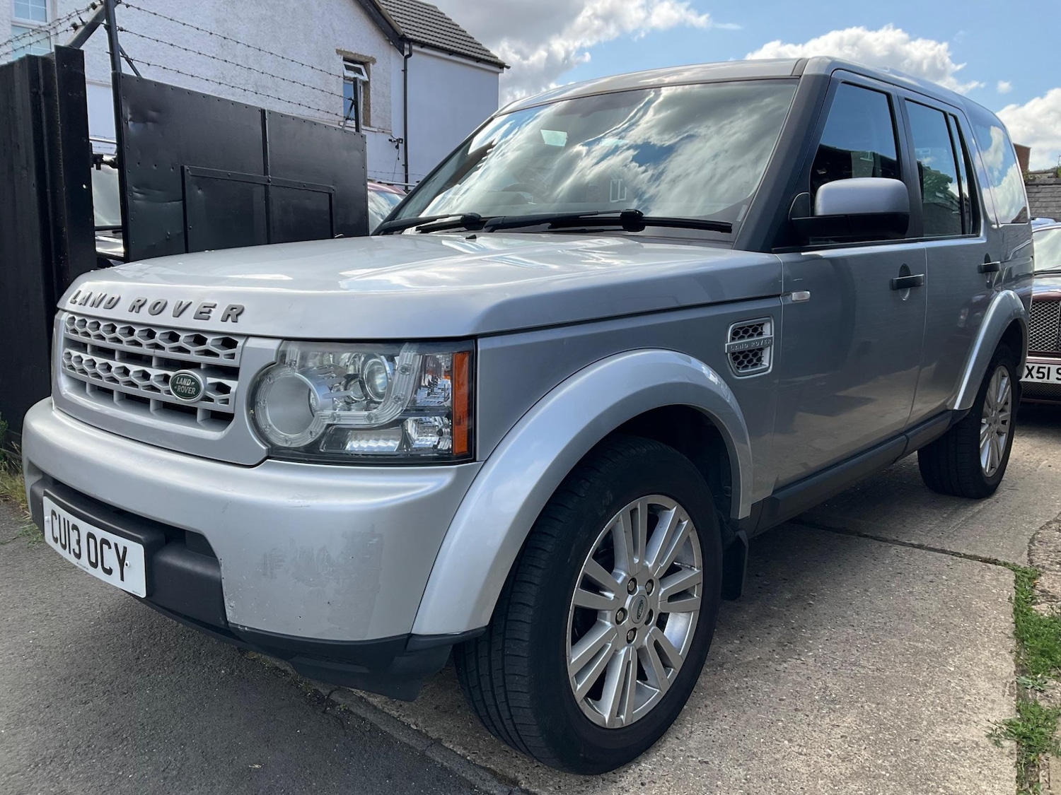 Used Land Rover Discovery 2013 for sale - 76987674: Photo 10