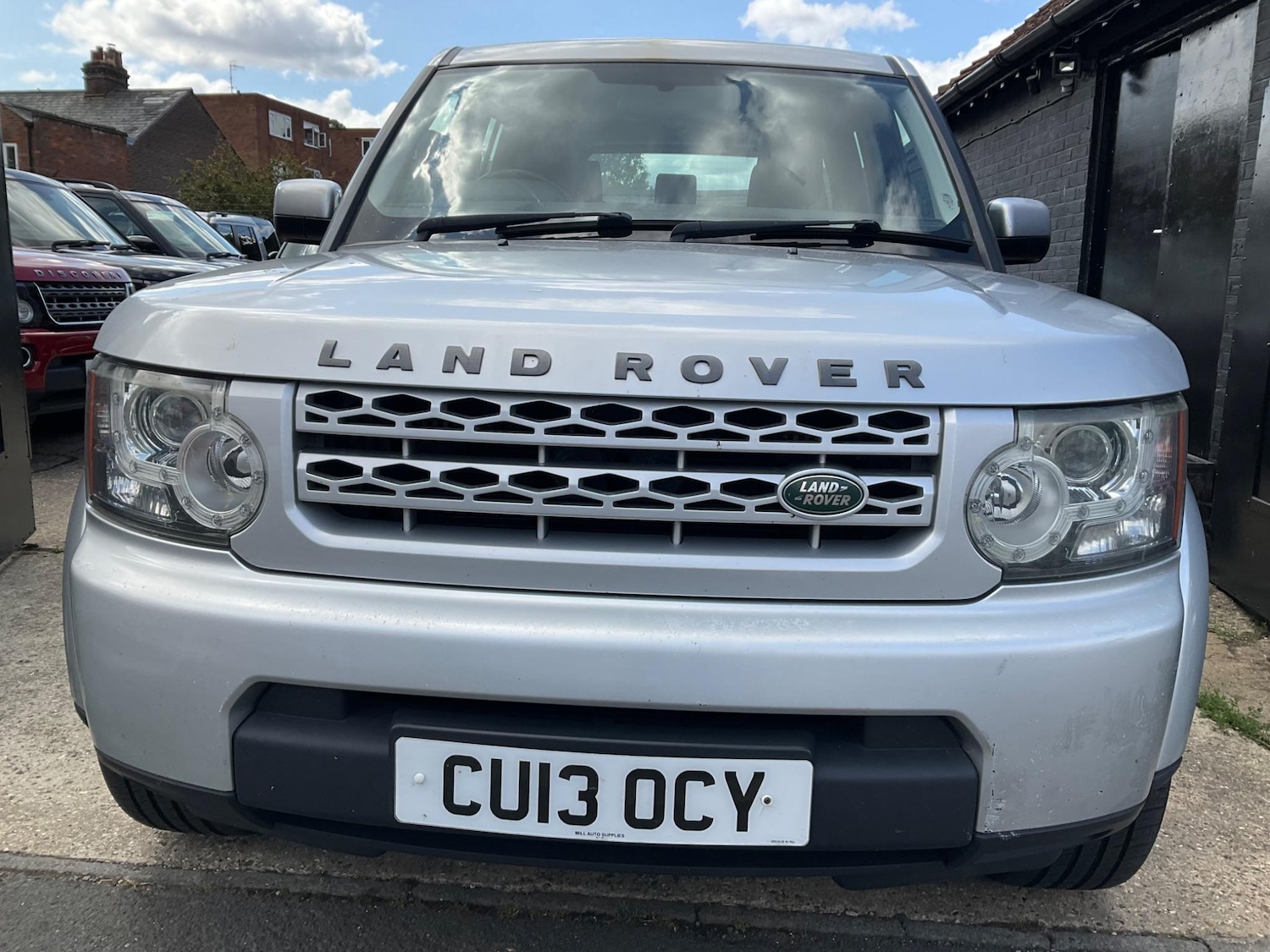 Used Land Rover Discovery 2013 for sale - 76987674: Photo 2