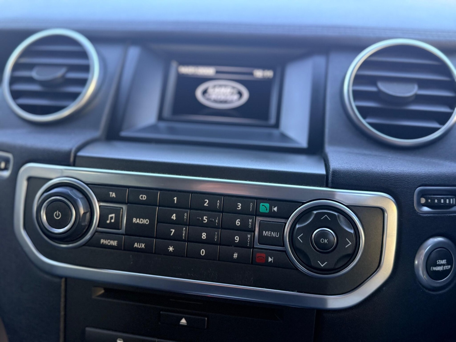 Used Land Rover Discovery 4 2013 for sale - 76987674: Photo 40