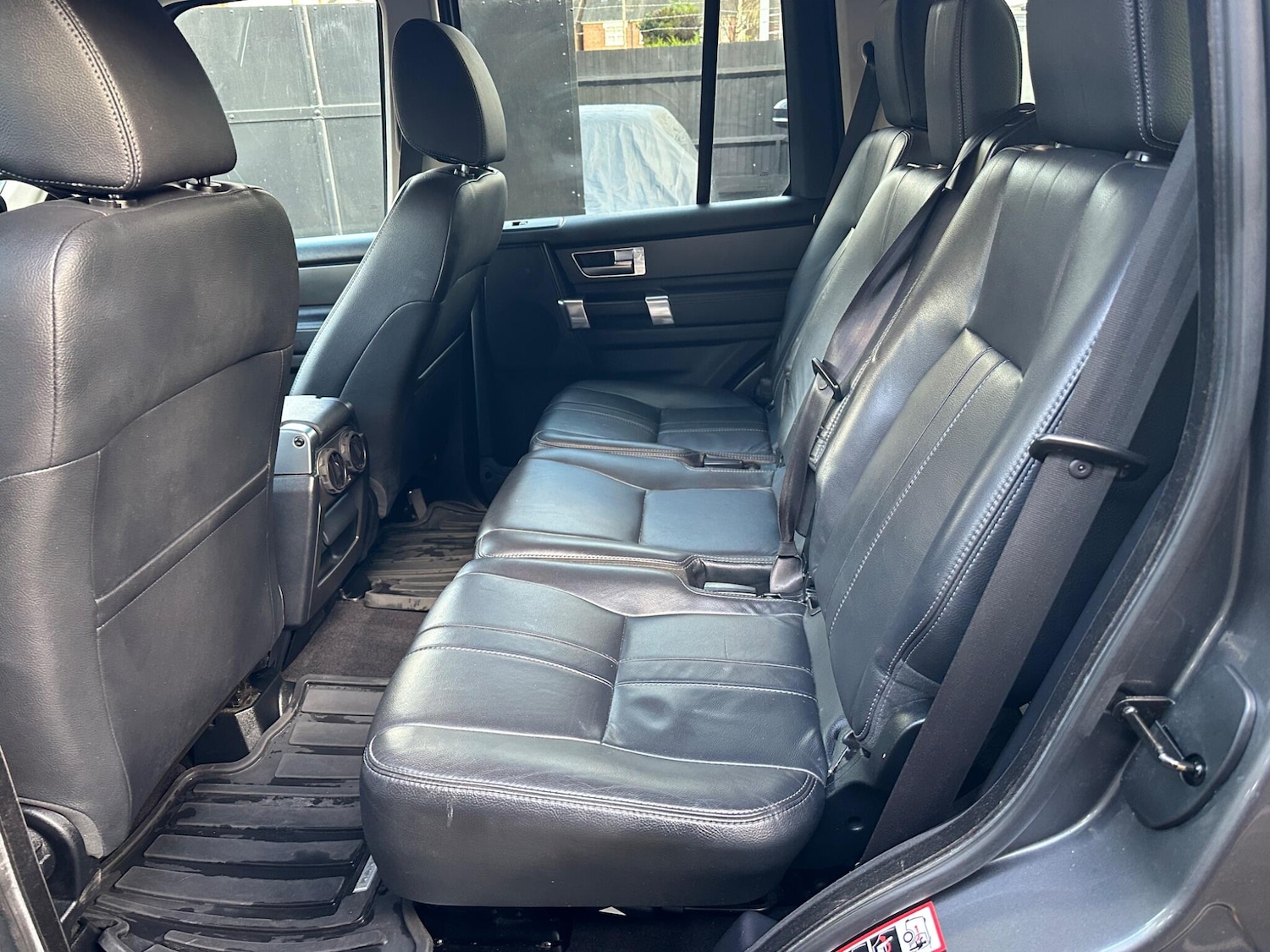 Used Land Rover Discovery 4 2014 for sale - 75781745: Photo 18