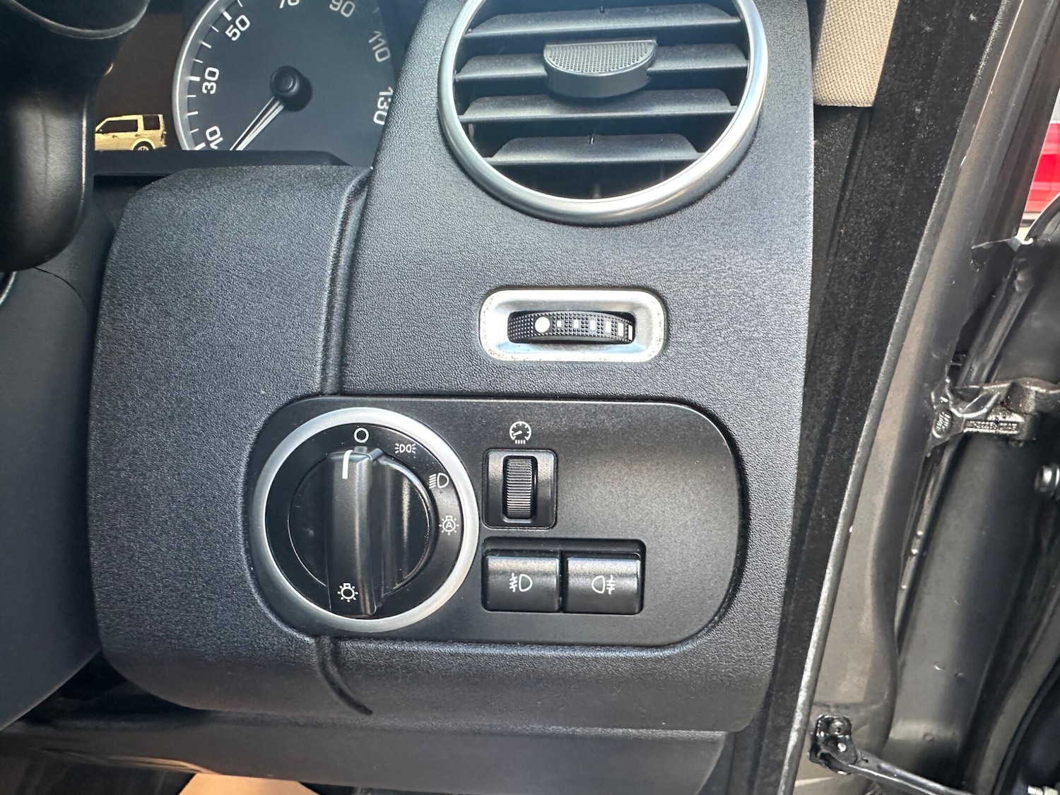 Used Land Rover Discovery 4 2014 for sale - 75781745: Photo 22