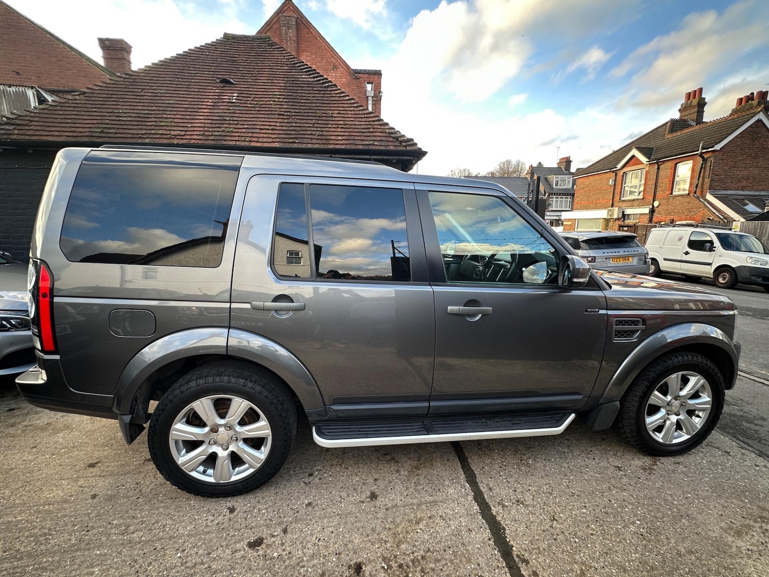 Used Land Rover Discovery 4 2014 for sale - 75781745: Photo 31