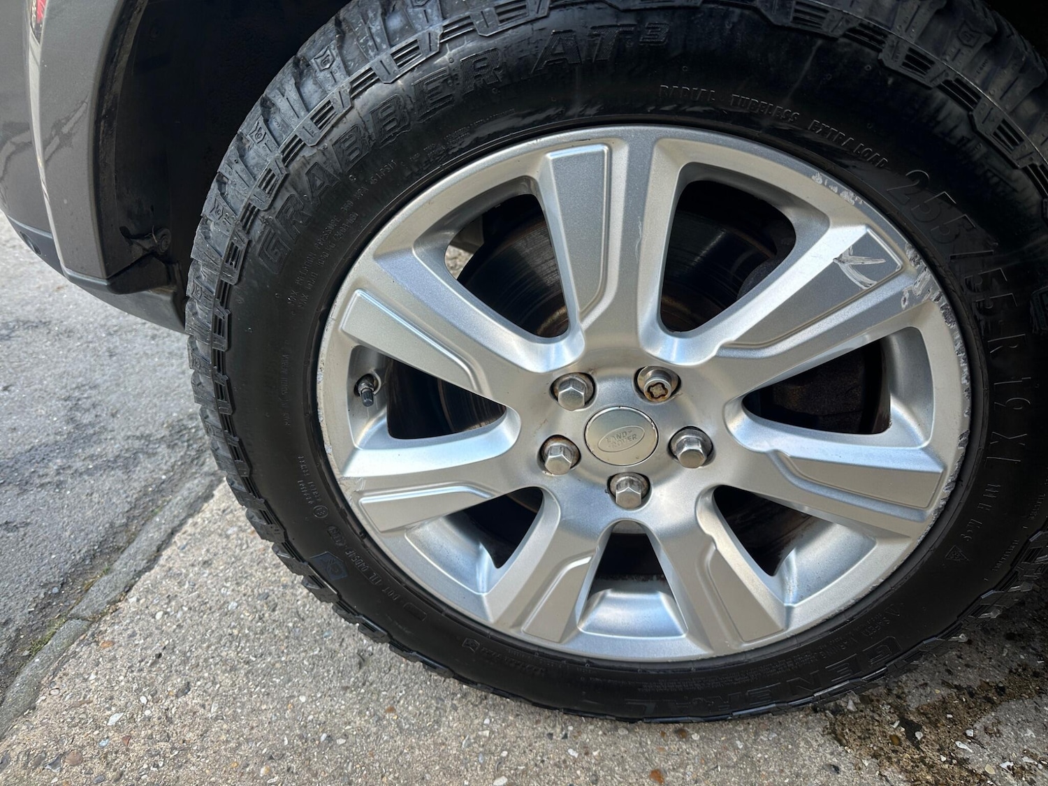 Used Land Rover Discovery 4 2014 for sale - 75781745: Photo 32