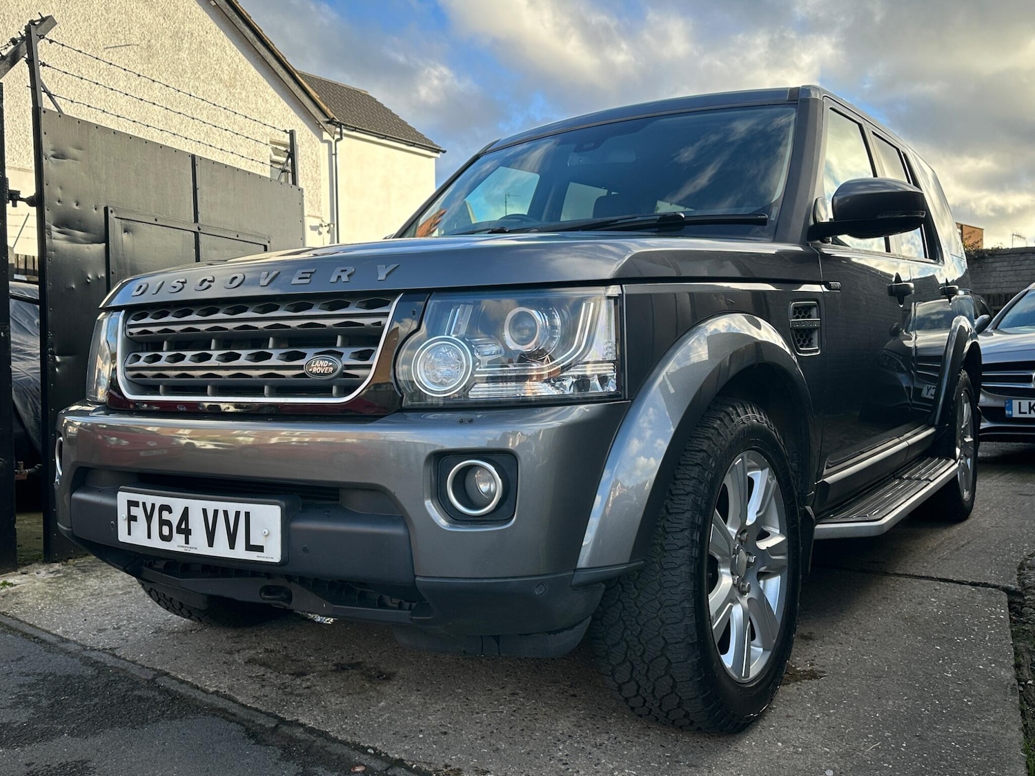 Used Land Rover Discovery 4 2014 for sale - 75781745: Photo 36