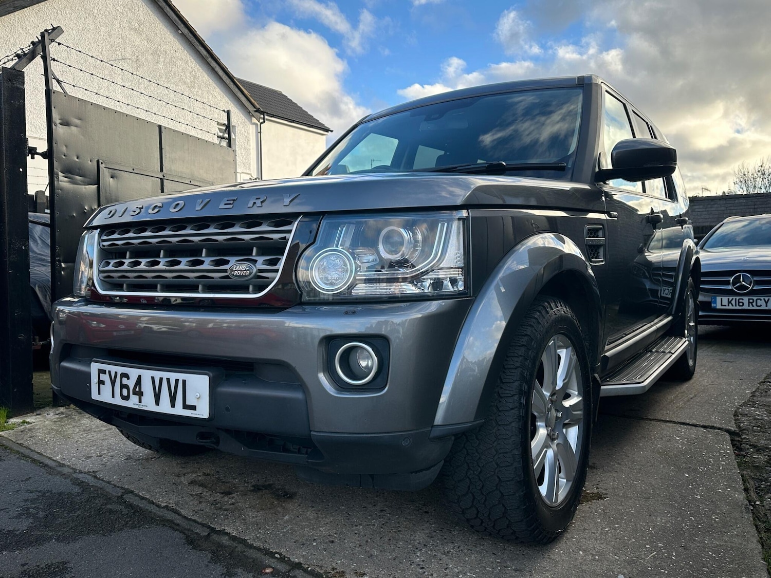Used Land Rover Discovery 4 2014 for sale - 75781745: Photo 43