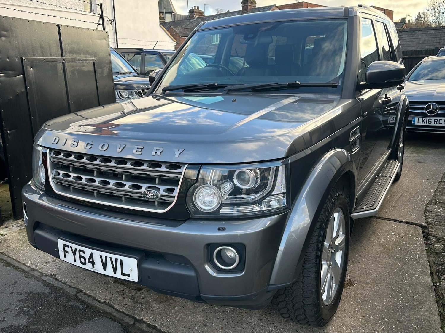 Used Land Rover Discovery 4 2014 for sale - 75781745: Photo 47