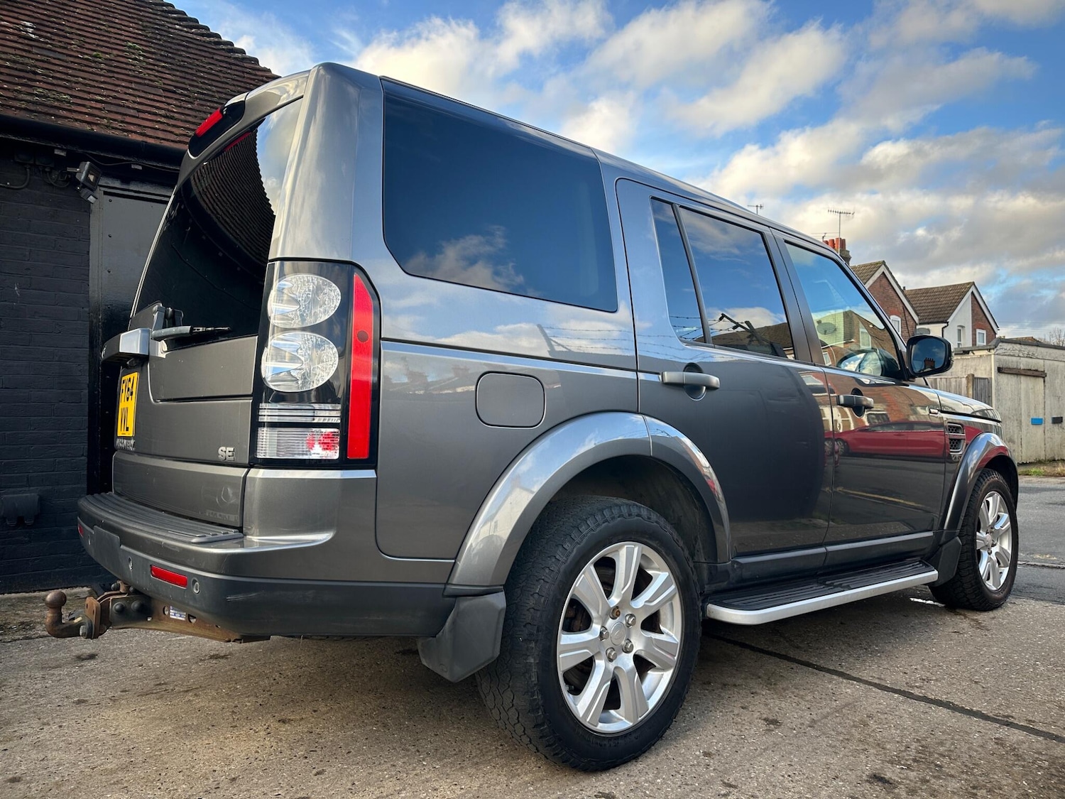 Used Land Rover Discovery 4 2014 for sale - 75781745: Photo 51