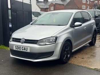 Used Volkswagen Polo 2010 for sale - 76667158: Photo
