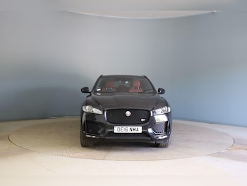 Used Jaguar F-Pace 2016 for sale - 79362201: Photo