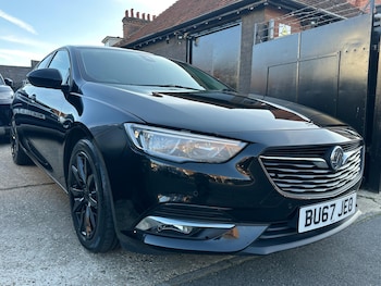 Used Vauxhall Insignia 2017 for sale - 76020758: Photo