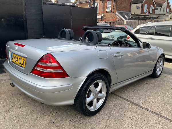 Used Mercedes-Benz SLK 2004 for sale - 75634165: Photo 23
