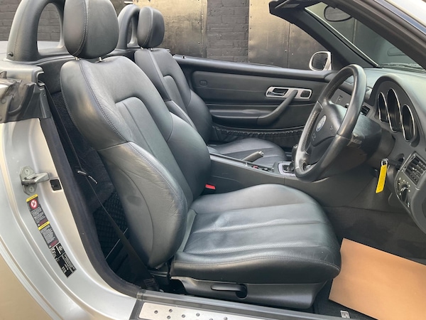 Used Mercedes-Benz SLK 2004 for sale - 75634165: Photo 26