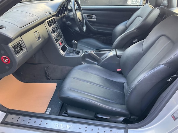 Used Mercedes-Benz SLK 2004 for sale - 75634165: Photo 39